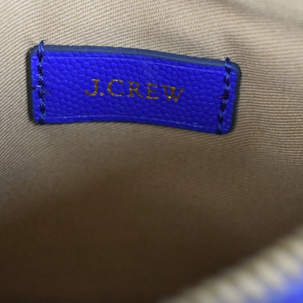 (J. Crew) Medium Pouch in Italian Leather - Picture 5 of 5